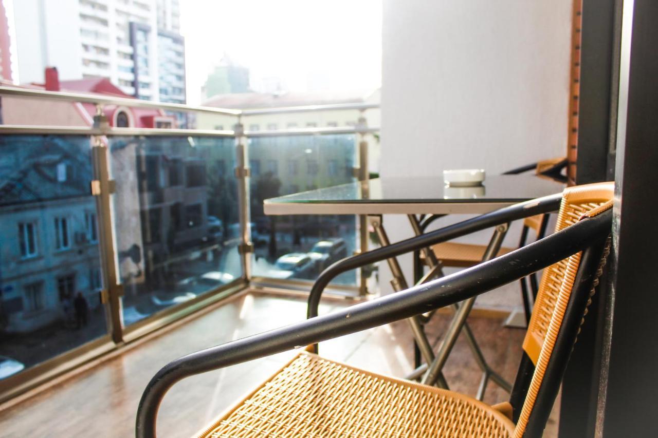 Emeg Hotel And Restaurant Batumi Exterior photo
