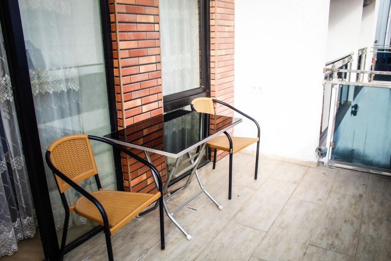 Emeg Hotel And Restaurant Batumi Exterior photo